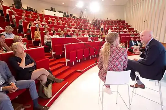 Minister Ernst Kuipers Opent Meldpunt Medische Tekorten